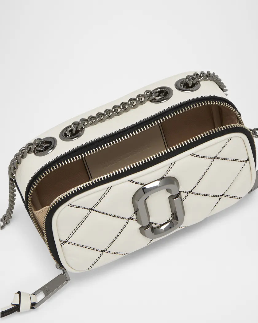 Marc Jacobs
The Snapshot Quilted Leather Crossbody Bag WHITE/BLACK