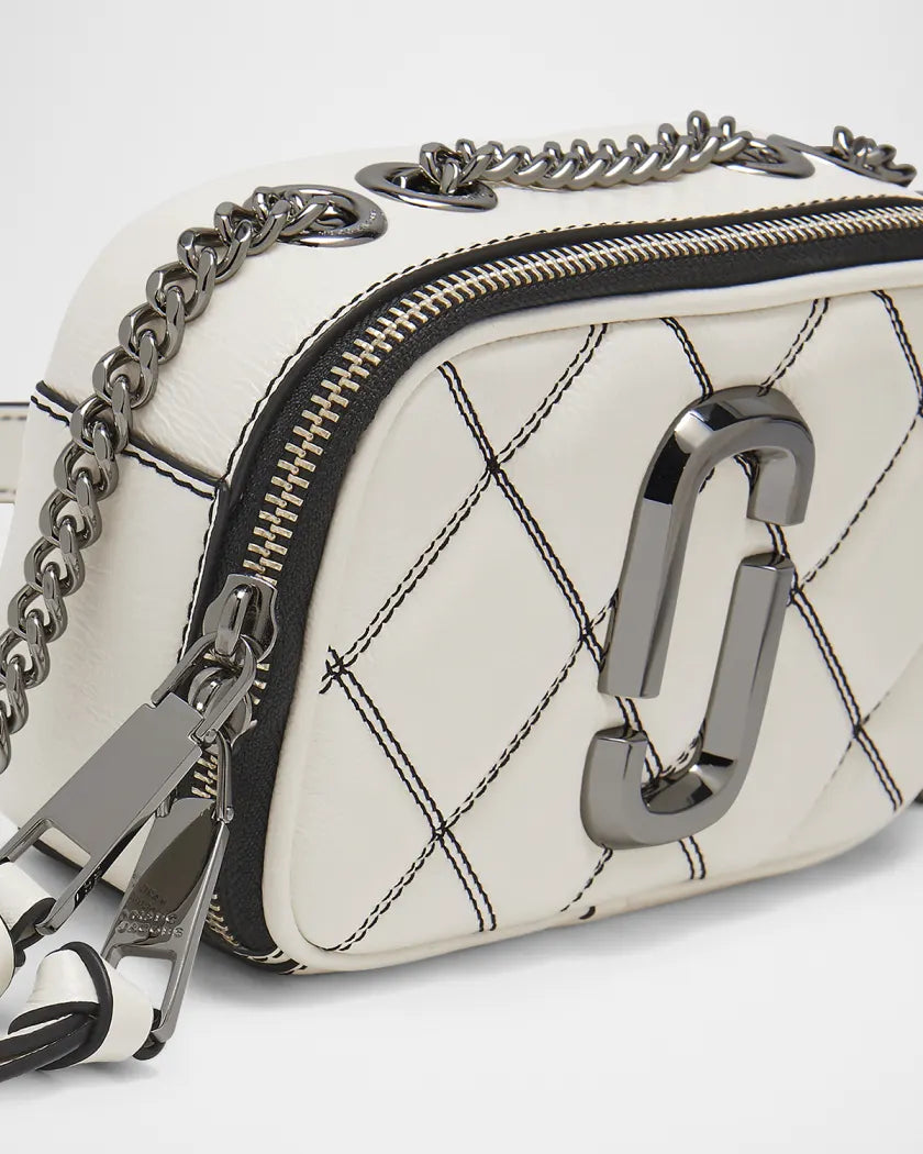 Marc Jacobs
The Snapshot Quilted Leather Crossbody Bag WHITE/BLACK