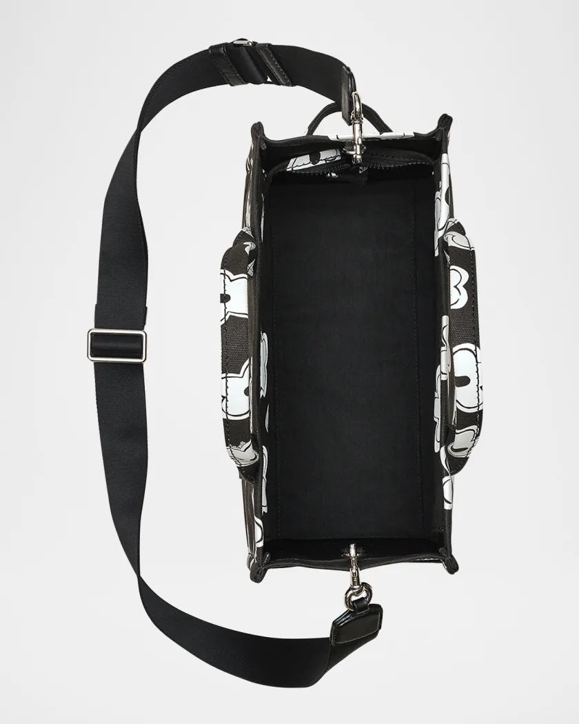 Marc Jacobs
The Medium Tote Bag